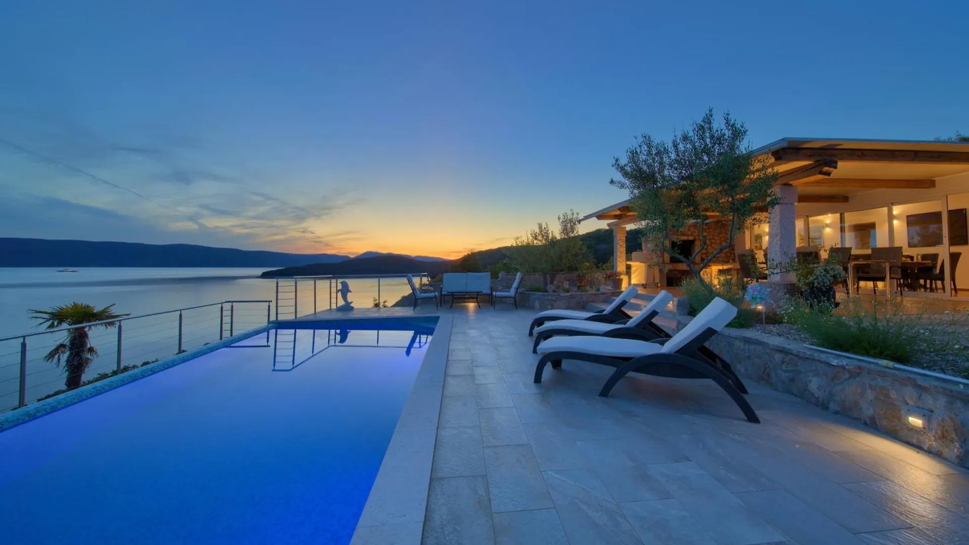 Villa Natura - Infinity Pool, Magical Nature And View, Complete Privacy - By Traveler Tourist Agency Id 2136 Krk Town